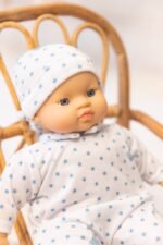 Accessoire poupon - Ensemble Corentin étoilé bleu bonton + minikane – Image 3