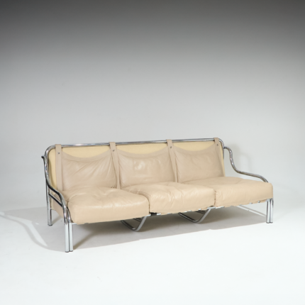 CANAPÉ 3 PLACES STRINGA. GAE AULENTI. 1960s